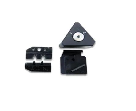 TE Connectivity 3-1579001-5 产品图片